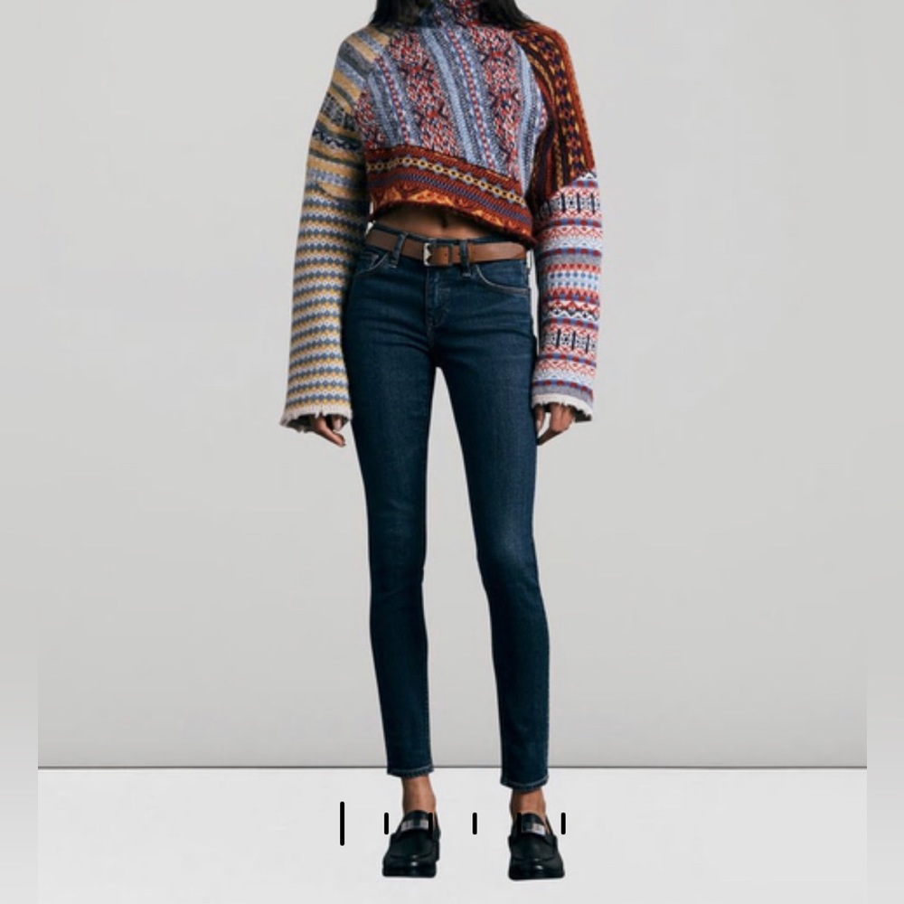 rag and bone Cate Mid-Rise Skinny - Chelsea
Slim Fit Ankle Mid Indigo Jean